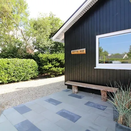 Vakantiehuis Kadir - 500m From The Sea By Interhome
