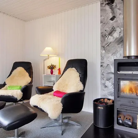 Kadir - 500m From The Sea By Interhome *